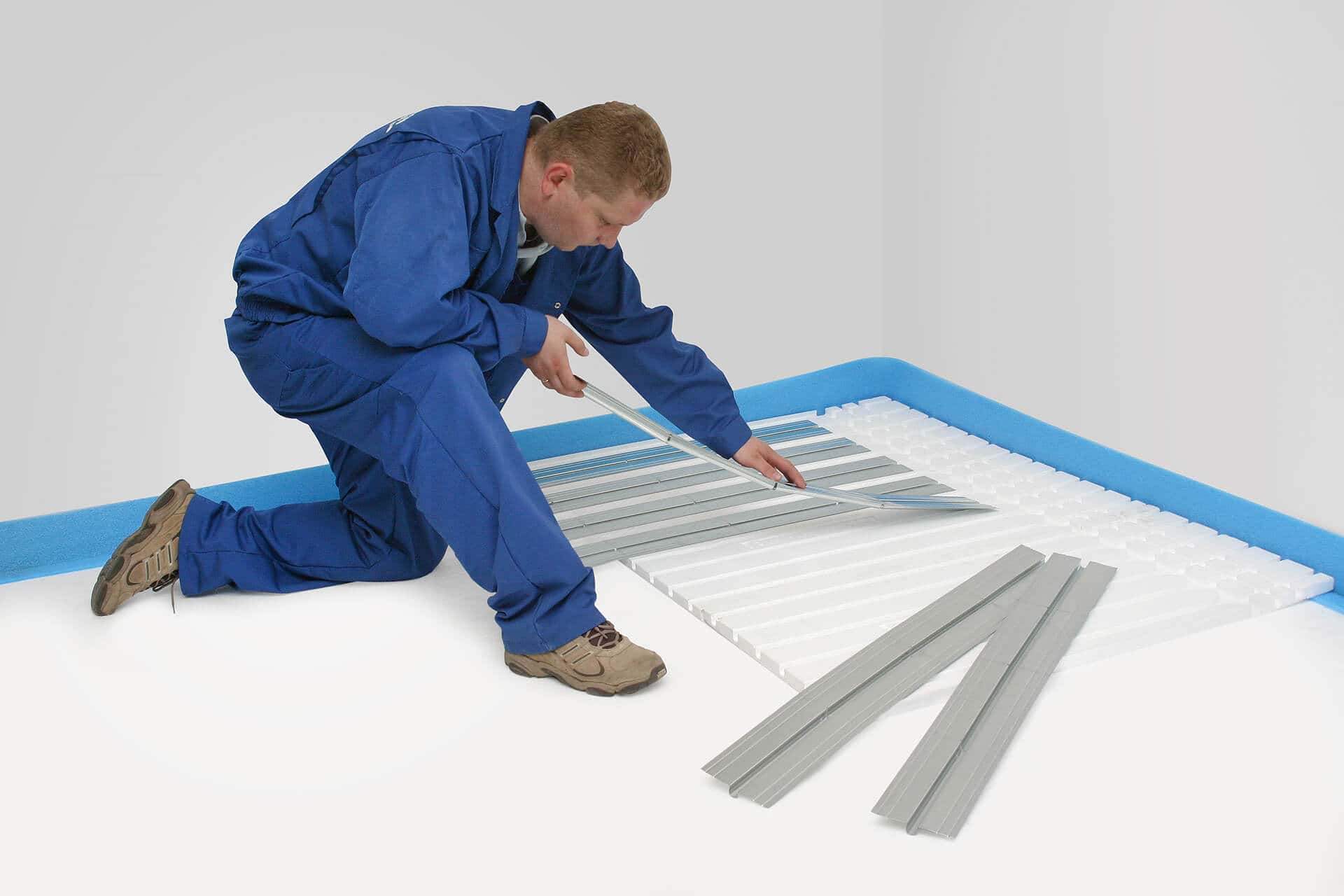 KAN-therm - TBS system - Insertion of metal profiles